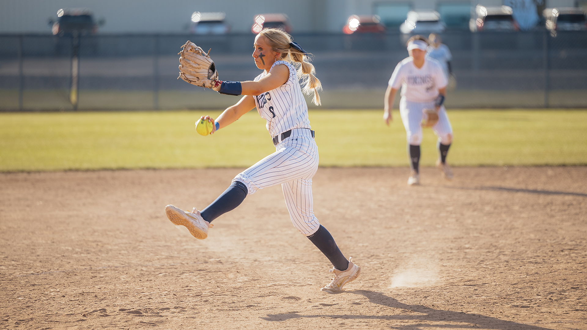 Lady Vikings Suffer Tough Road Sweep After Late-Inning Collapse