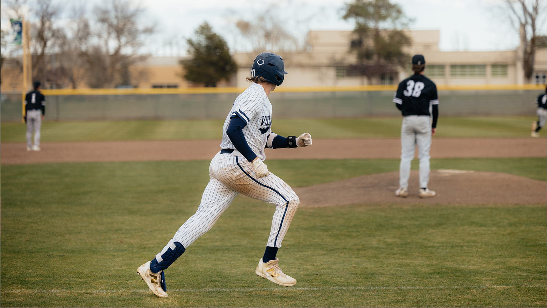 Vikings Drop Series at Spokane Falls After Strong Start Slips Away